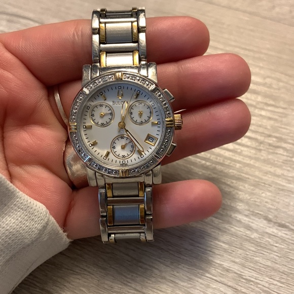 Extremely beautiful, plus water resistant. main image 2